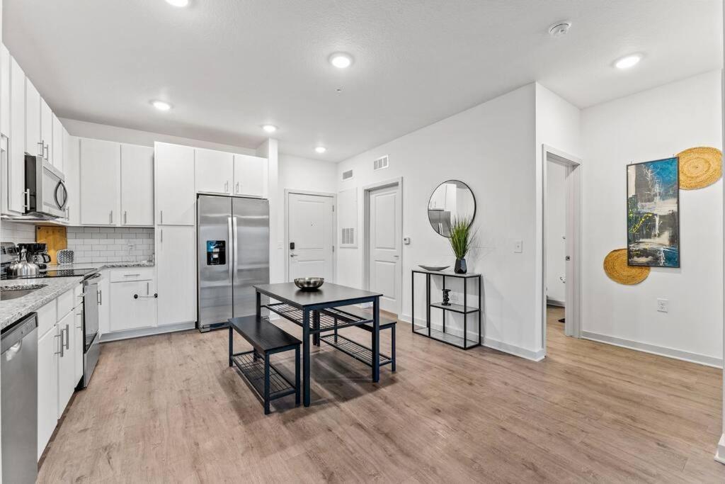 Complete Apartment ,10 Min To Parks Pets Allowed, Resort-Style Amenities Orlando Exterior photo
